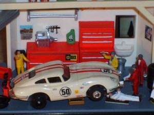 Team Jaguar's '62 J.XKE 1 1/2